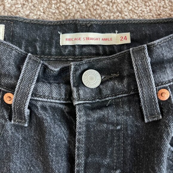 Levi's Black Ribcage Straight Ankle Jeans Size 24 - Picture 4 of 5